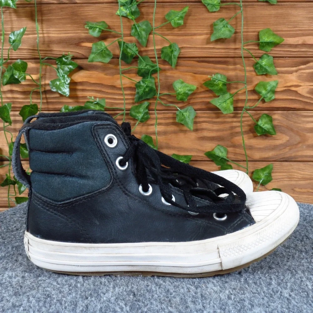 Converse Chuck Taylor All Star‎ Berkshire Boot Kids 2 Black Leather Hi-Top